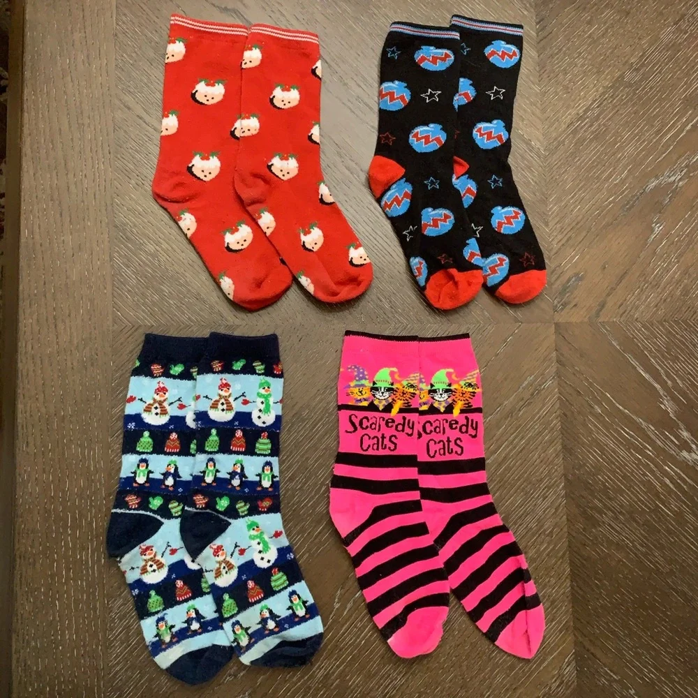 Holiday socks bundle of four